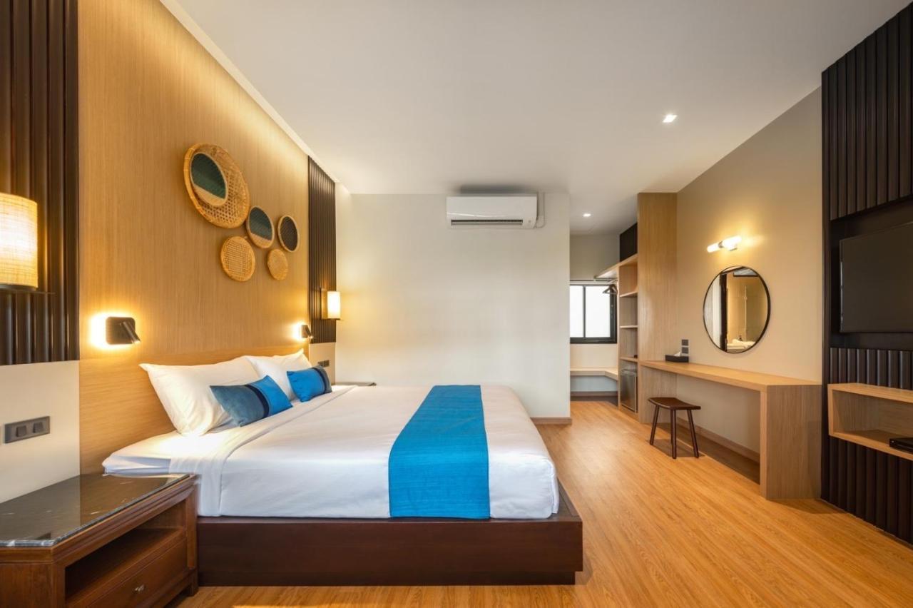 Ban Saithong Beach Resort Bang Saphan Noi Exterior foto