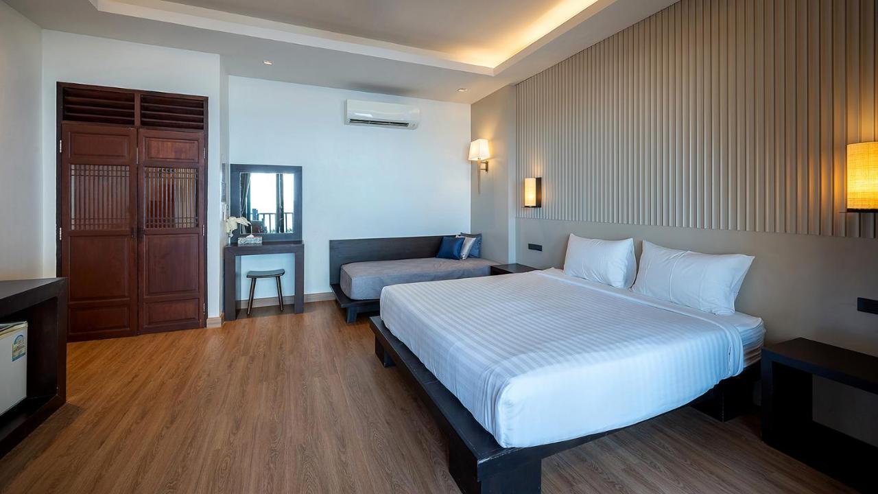 Ban Saithong Beach Resort Bang Saphan Noi Exterior foto